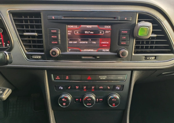 Seat Leon cena 40900 przebieg: 190000, rok produkcji 2013 z Wyrzysk małe 562